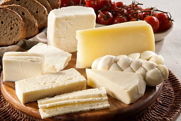خرید و قیمت پنیر لاکتیکی 300 گرمی + فروش صادراتی